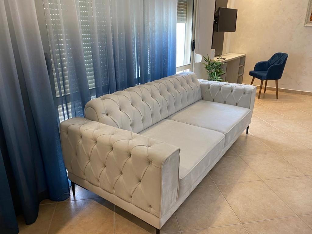 Lyden Hotel غوليم المظهر الخارجي الصورة